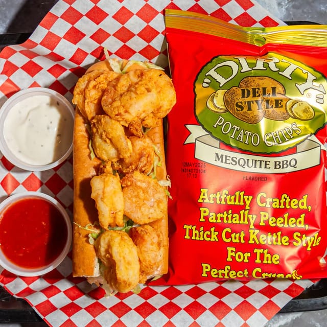 Fried Shrimp Roll and Chips.